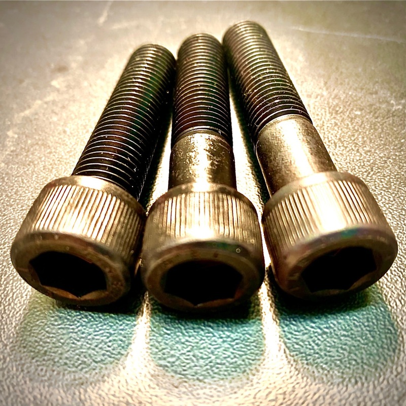M8 x 1.0P Fine Pitch Socket Cap Screw HT 12.9