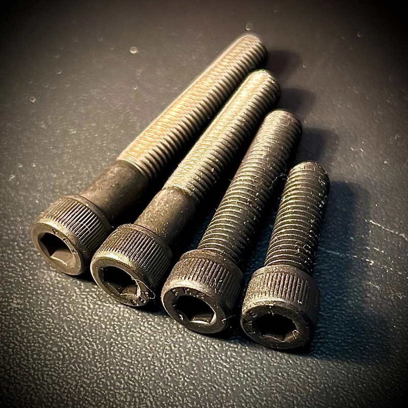 UNF 5/8 Socket Cap Screw High Tensile 12.9 Self Colour DIN912