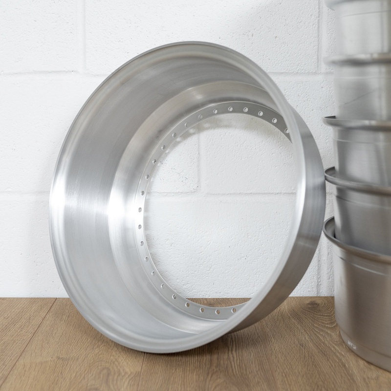17 to 18 OZ – 35 Bolt Inner Wheel Barrel
