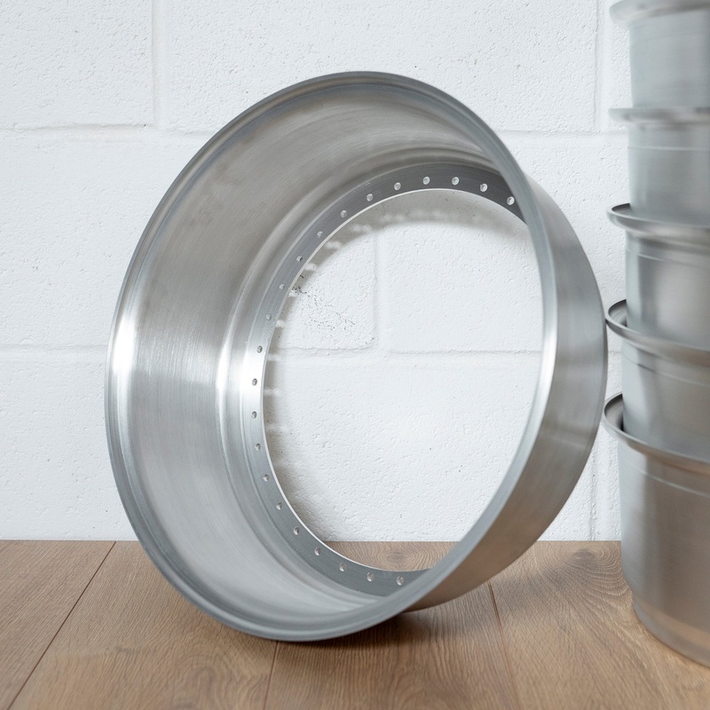18 Eta Beta – 40 Bolt Inner Wheel Barrel