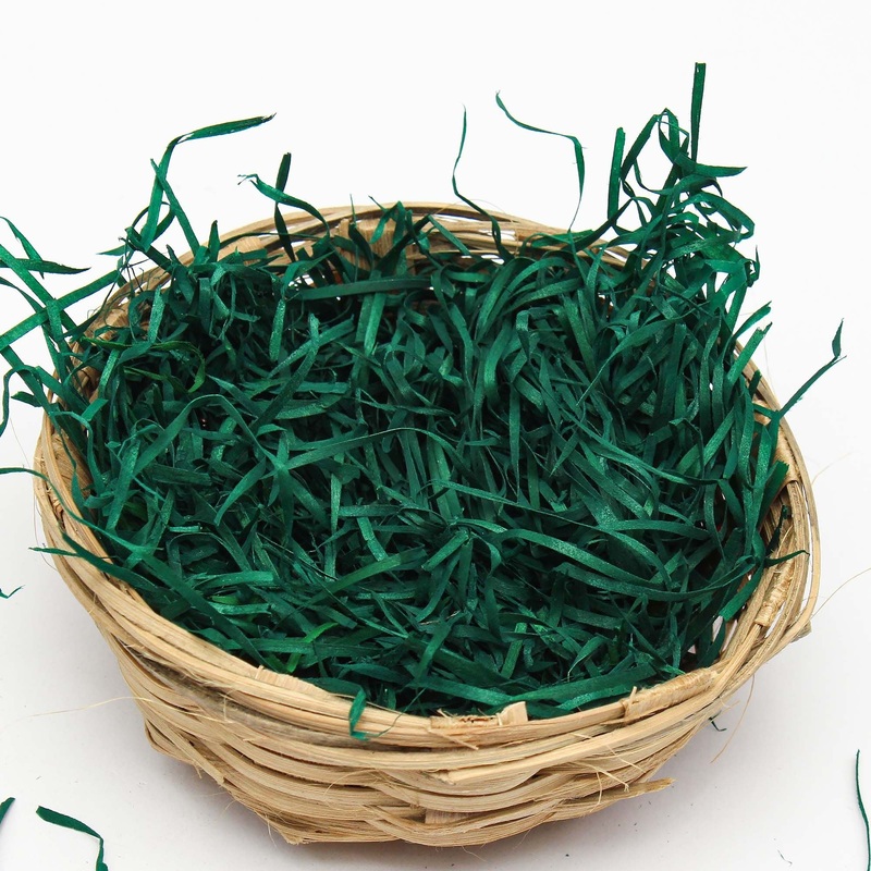 Christmas Hand Dyed Basket Filler Wood Wool – Green, 40g