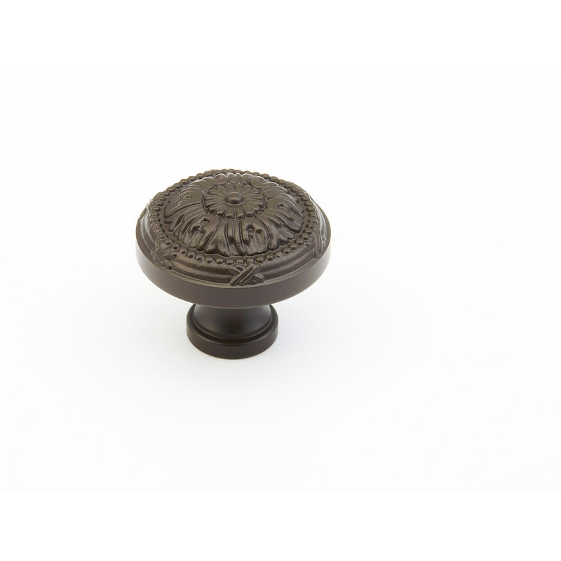 Schaub Versailles Knob